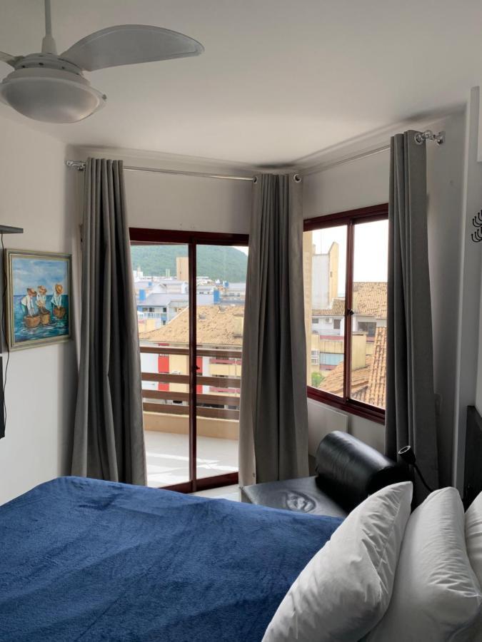 Apartamento Com Vista Do Mar Em Residencial Com Piscina Флорианополис Экстерьер фото
