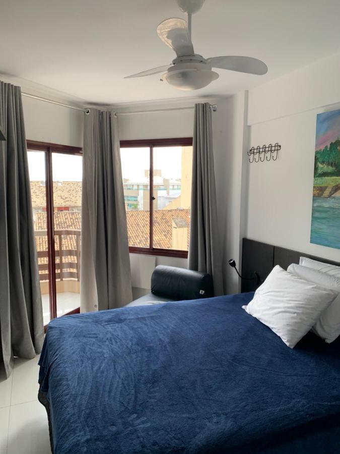 Апартаменты Apartamento Com Vista Do Mar Em Residencial Com Piscina Флорианополис Экстерьер фото